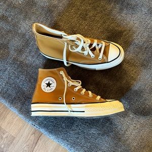 Chuck 70 high top converse in “wheat”